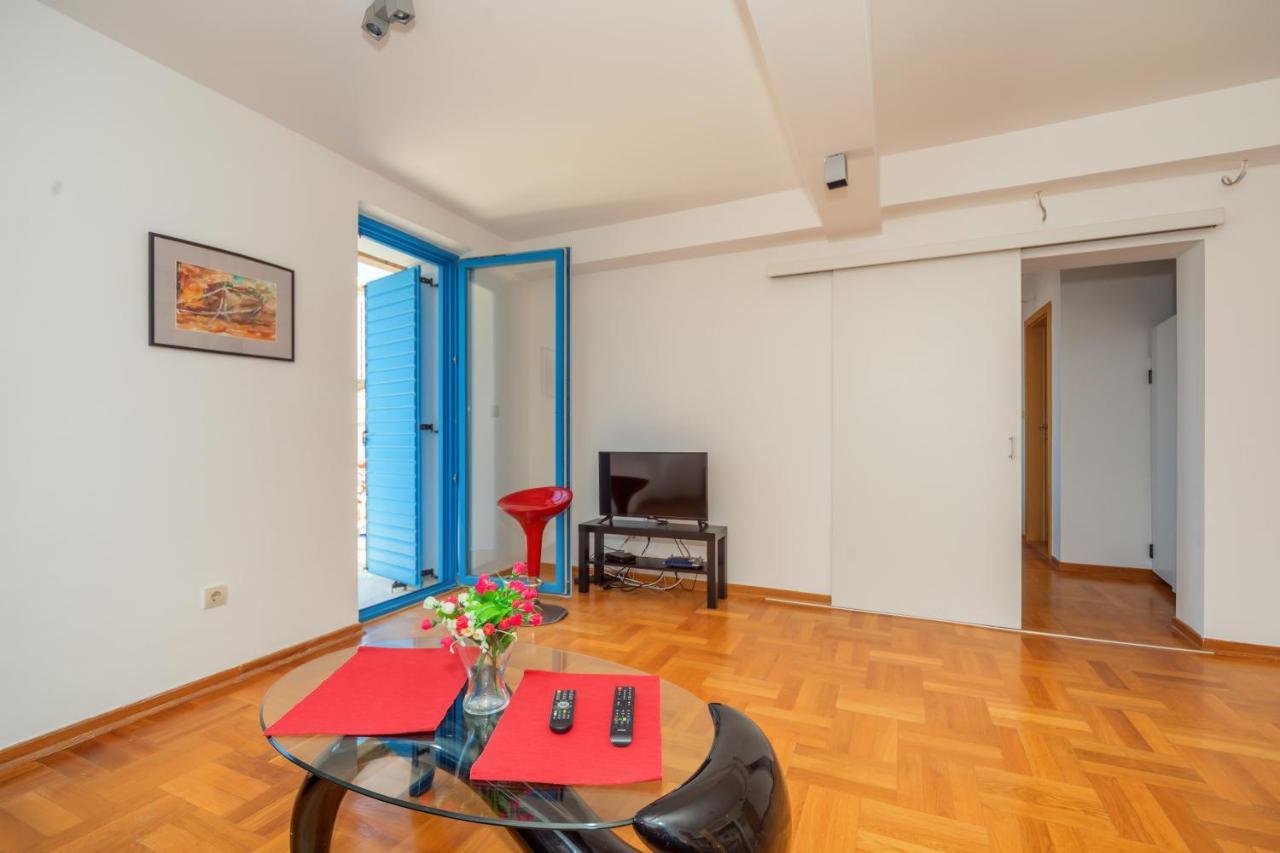 Altomare With Sea View Apartman